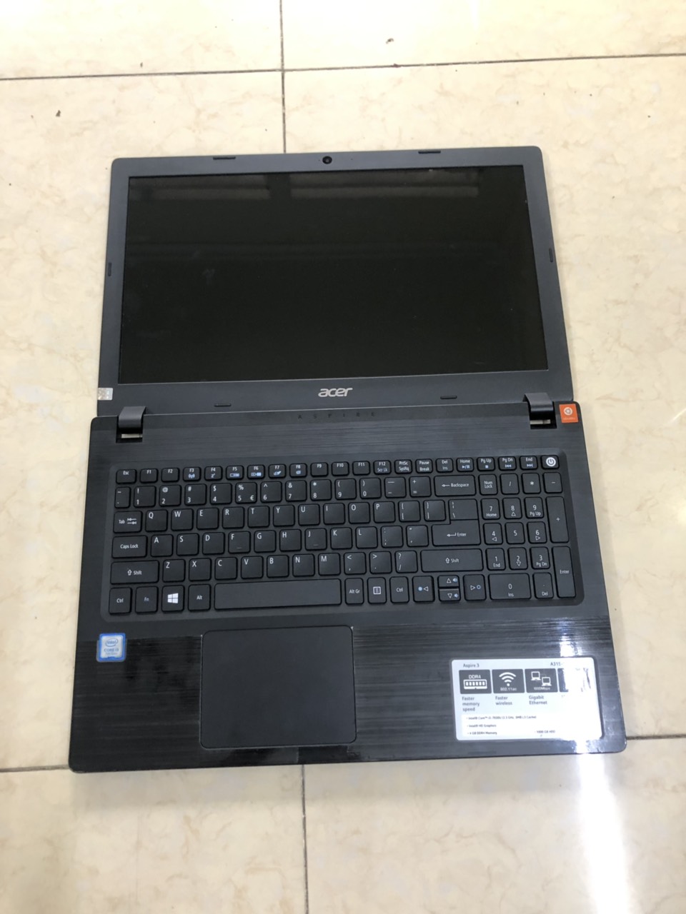 ACER A315-51 | CORE I3 | RAM 8GB | SSD SIÊU NHANH | MÀN HÌNH 15.6 | PHÍM SỐ