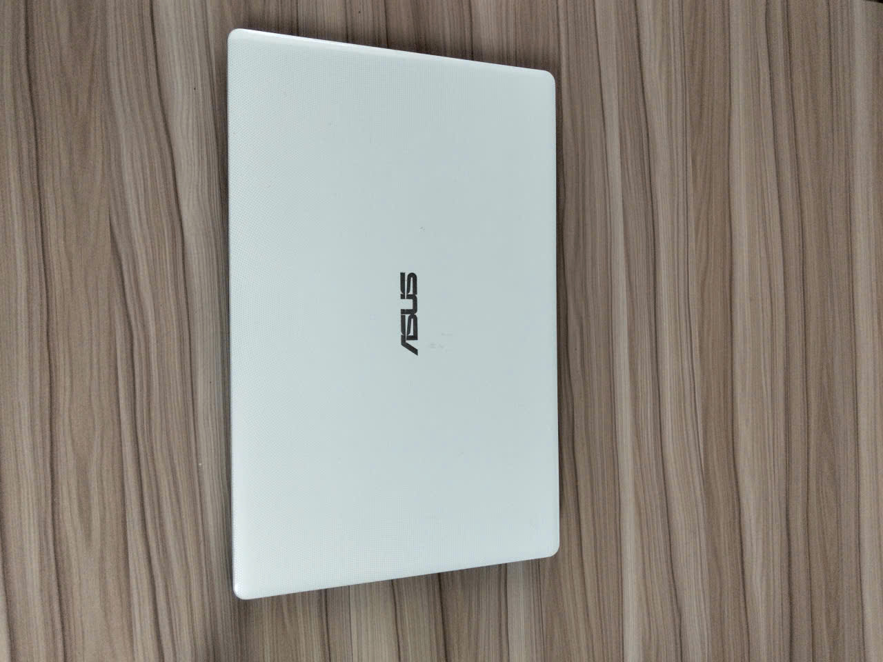 Asus X550CA | RAM 8GB | SSD SIÊU NHANH | MÀN 15.6