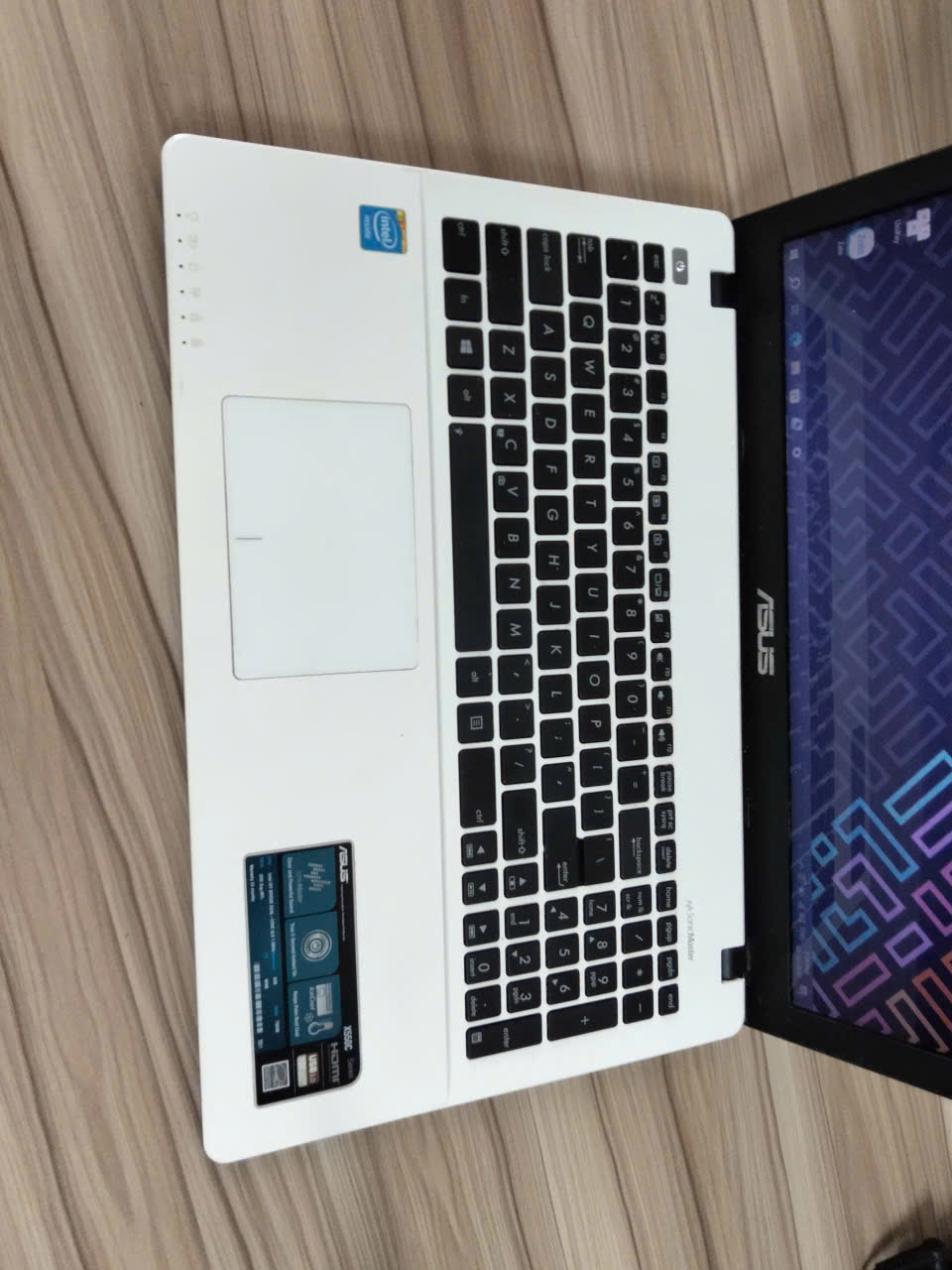 Asus X550CA | RAM 8GB | SSD SIÊU NHANH | MÀN 15.6