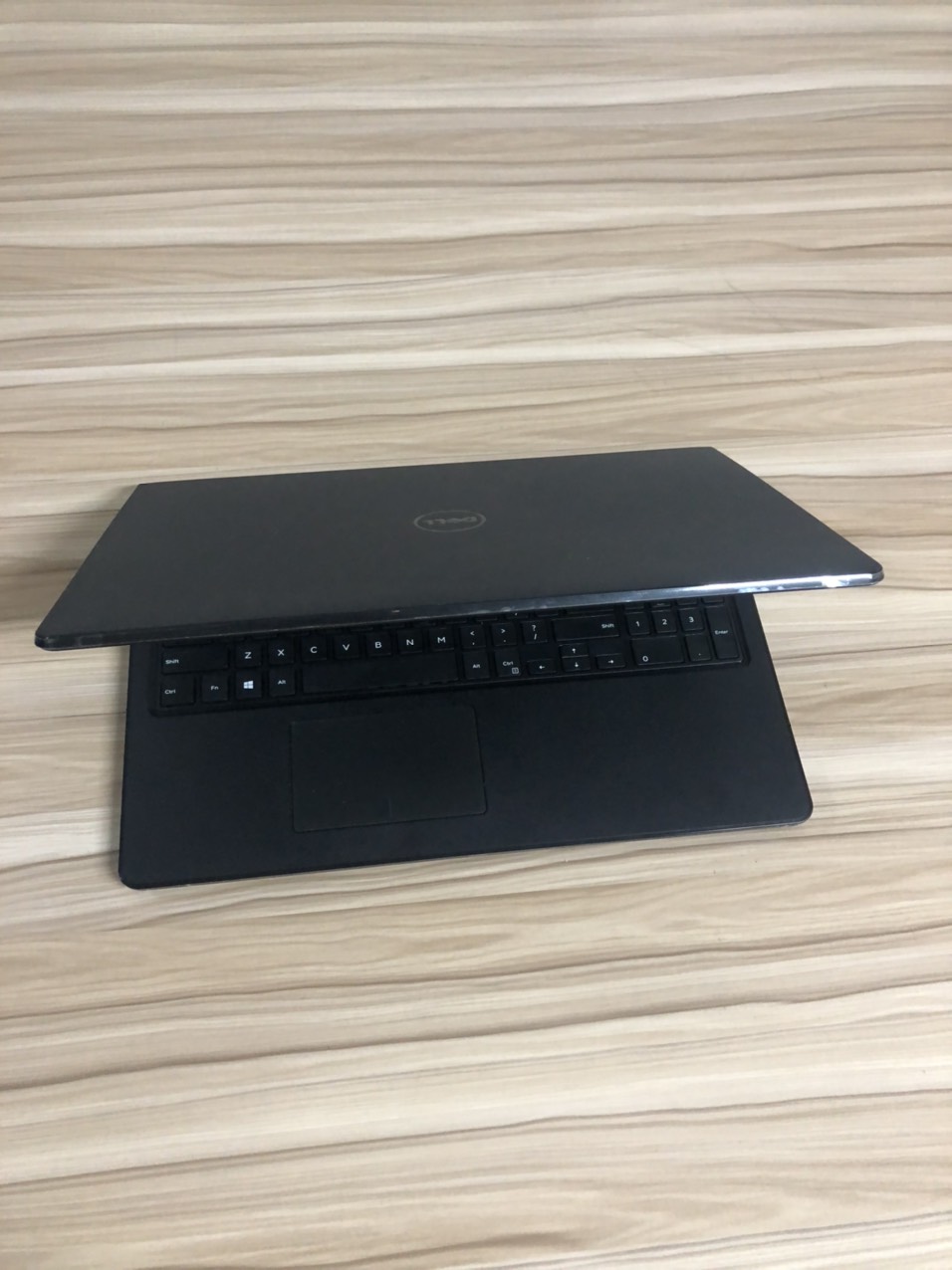 Dell Inspiron 3567 | CORE I3 7020U | RAM 4GB | SSD 256GB | MÀN HÌNH 15.6 IN