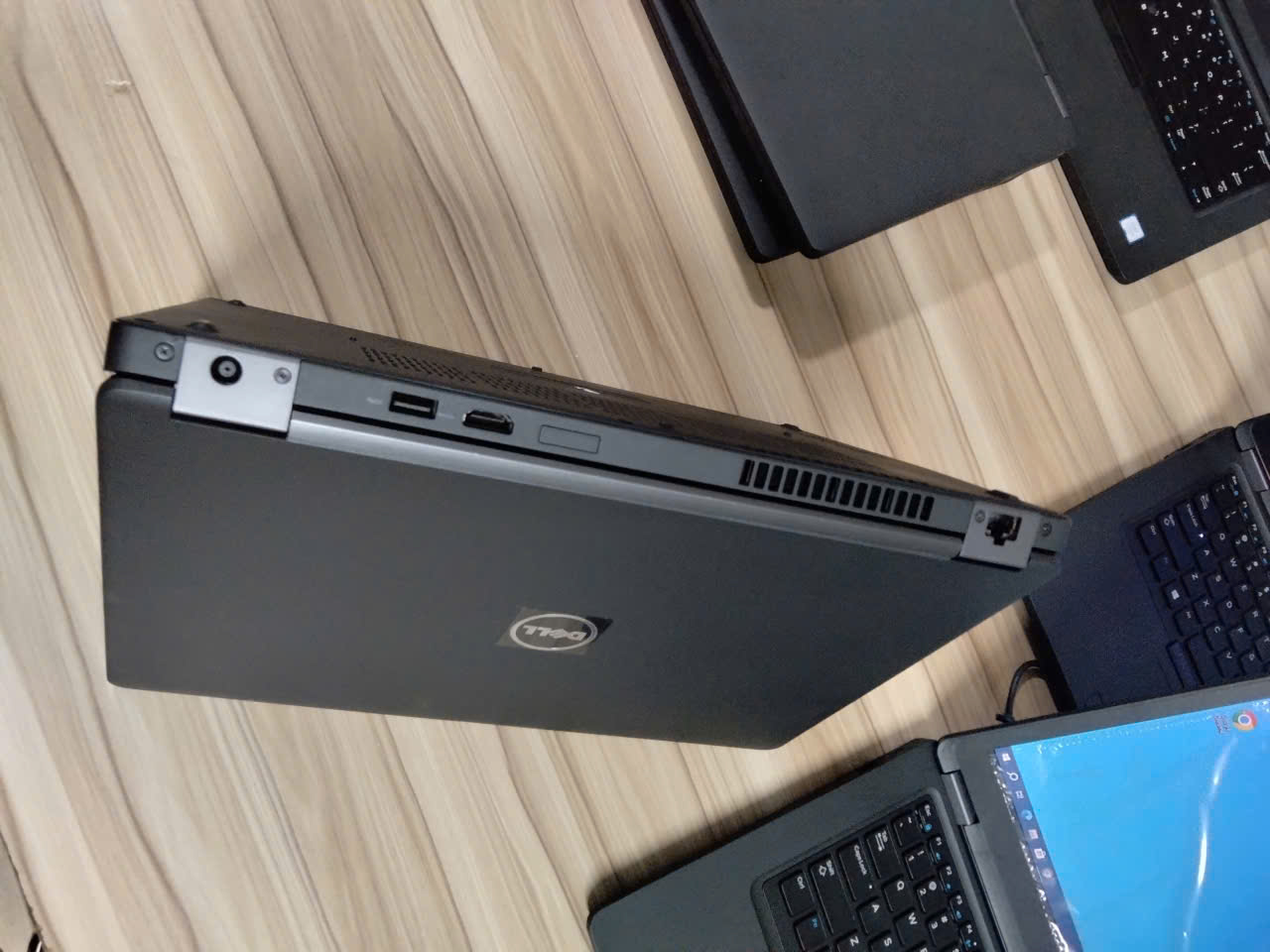 DELL Latitude 5480 | CORE I5 7440HQ | CARD RỜI | RAM 8GB | SSD 256GB | MÀN 14