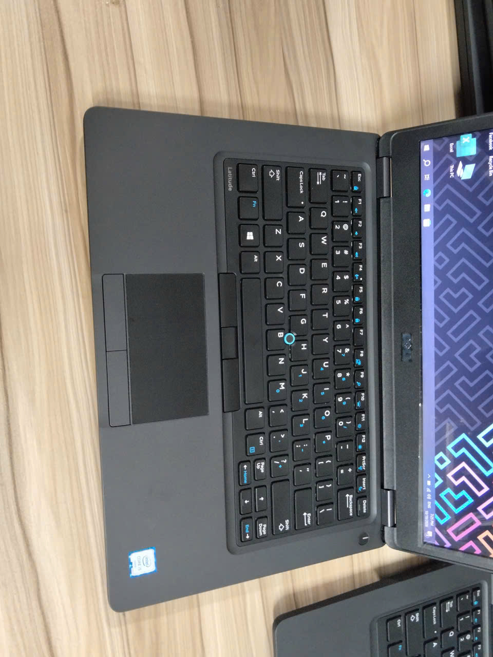 DELL Latitude 5480 | CORE I5 7440HQ | CARD RỜI | RAM 8GB | SSD 256GB | MÀN 14