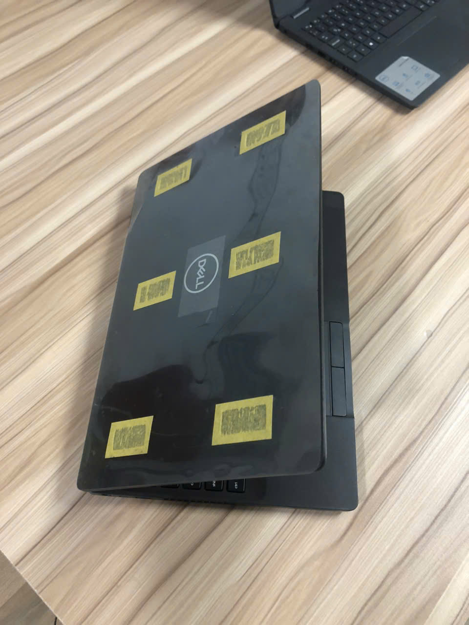 Dell Latitude 5500 | CORE I5 8365U | RAM 8G | SSD 256GB | MÀN HÌNH 15.6 IN