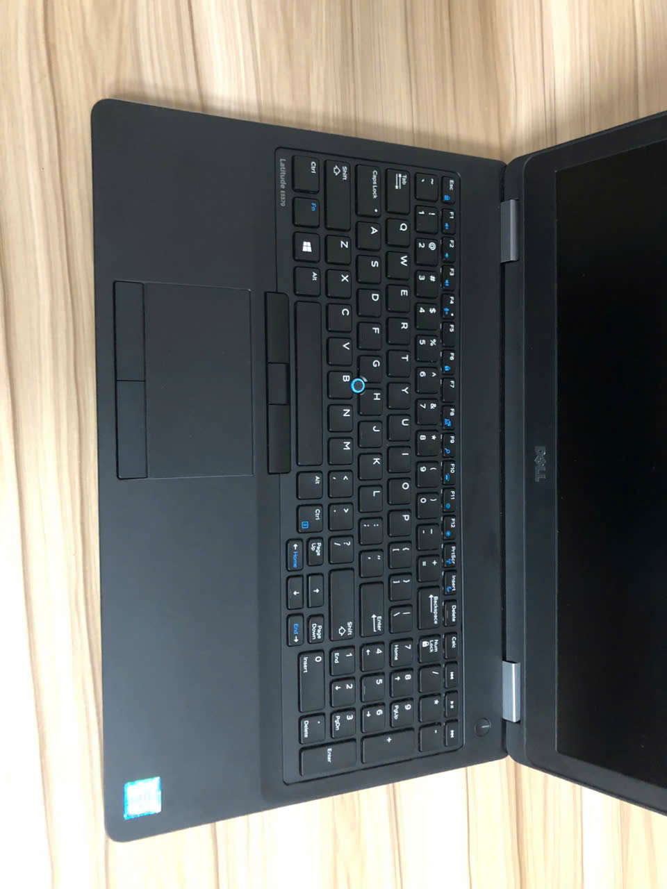 Dell Latitude 5580 | CORE I5 7300U | RAM 8GB | SSD 256GB | MÀN HÌNH 15.6 FULL HD