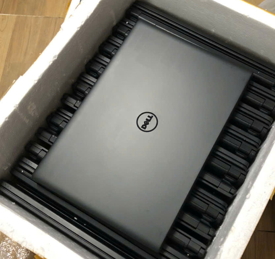 Dell Latitude 5580 | CORE I5 7300U | RAM 8GB | SSD 256GB | MÀN HÌNH 15.6 FULL HD