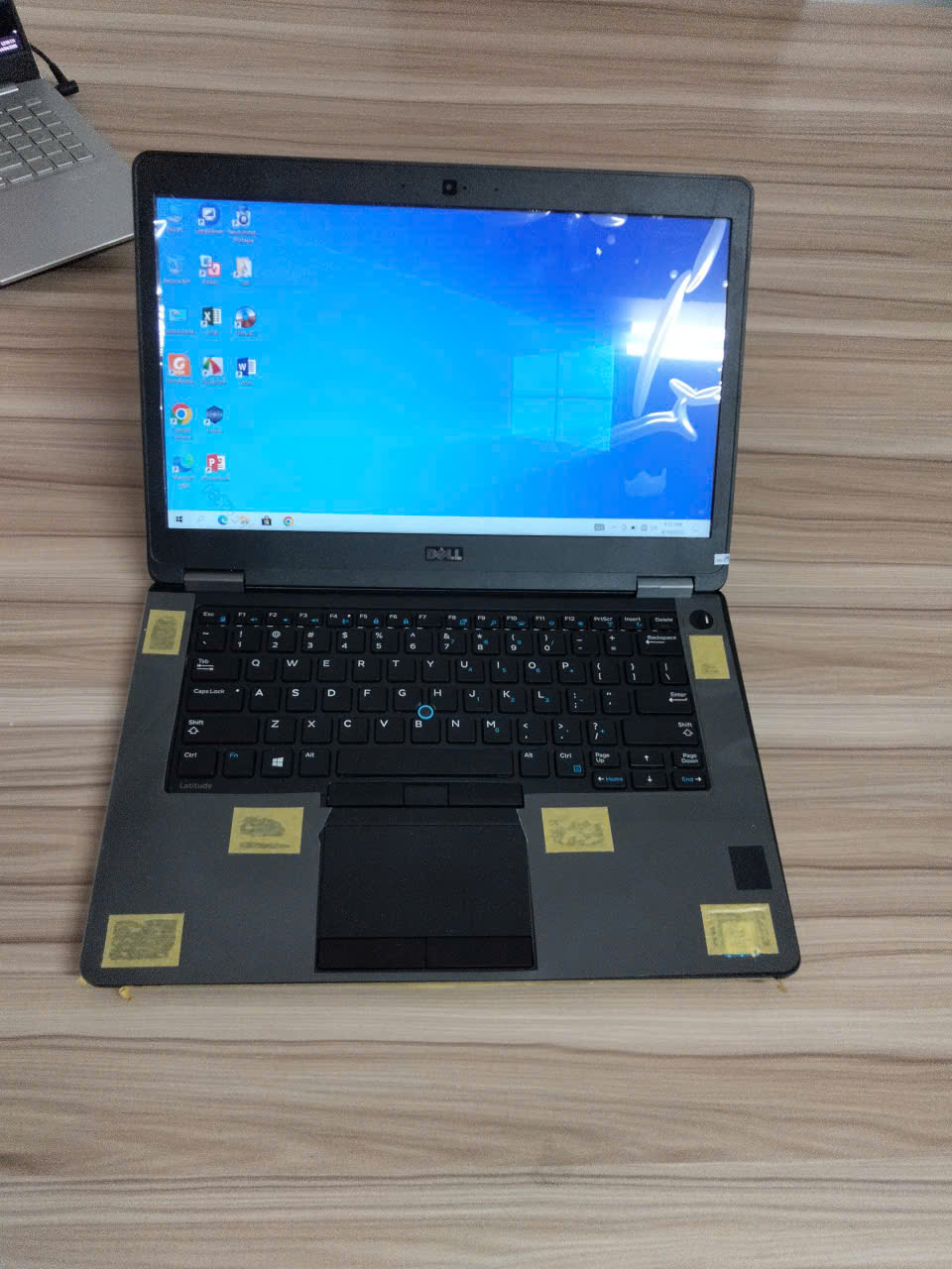 Dell Latitude E5470 | CORE I7 6820HQ | RAM 8G | SSD 256GB | MÀN HÌNH 14 IN