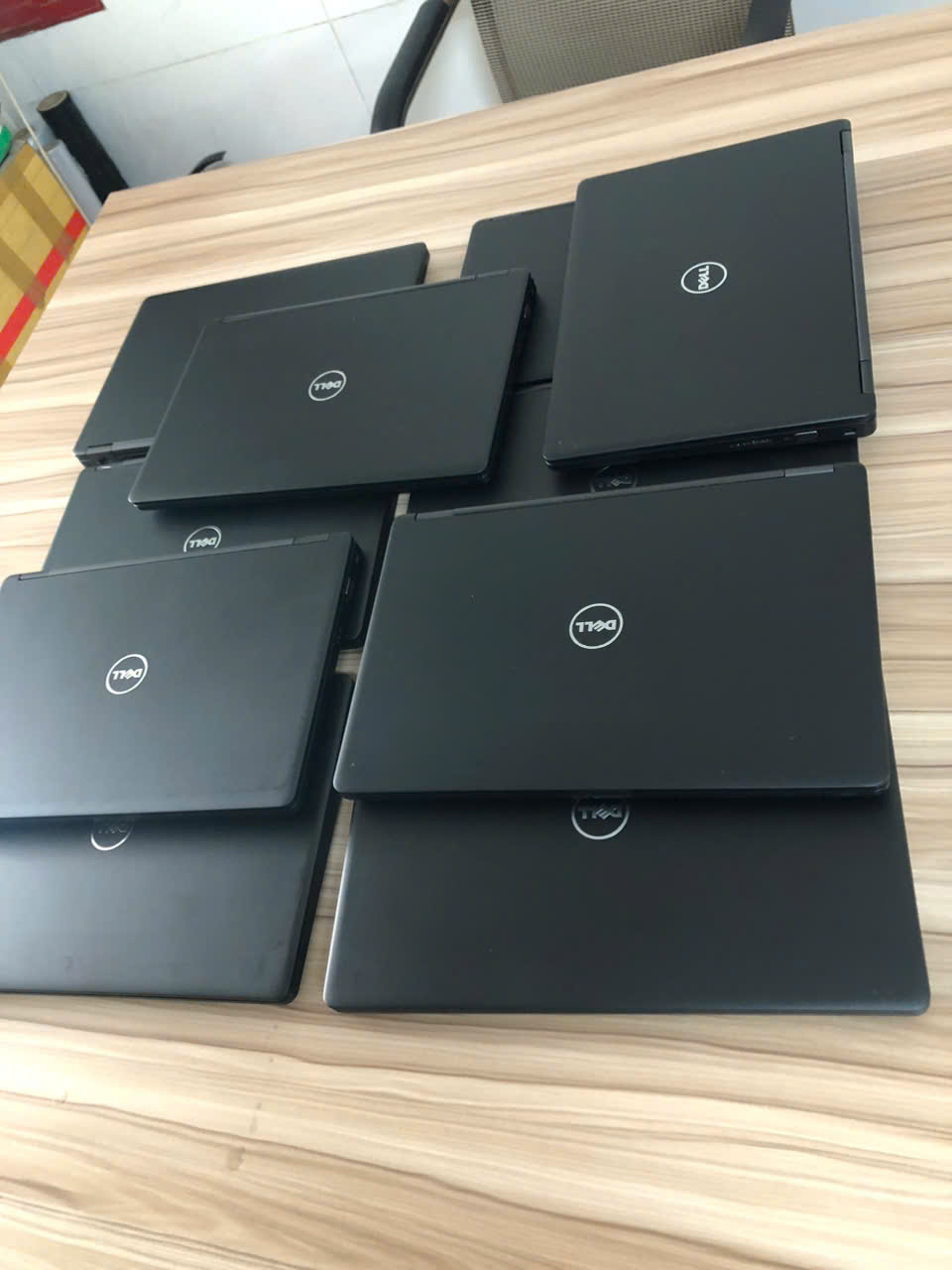 Dell Latitude E5480 | CORE I5 7200U | RAM 8G | SSD 256GB | MÀN HÌNH 14 IN