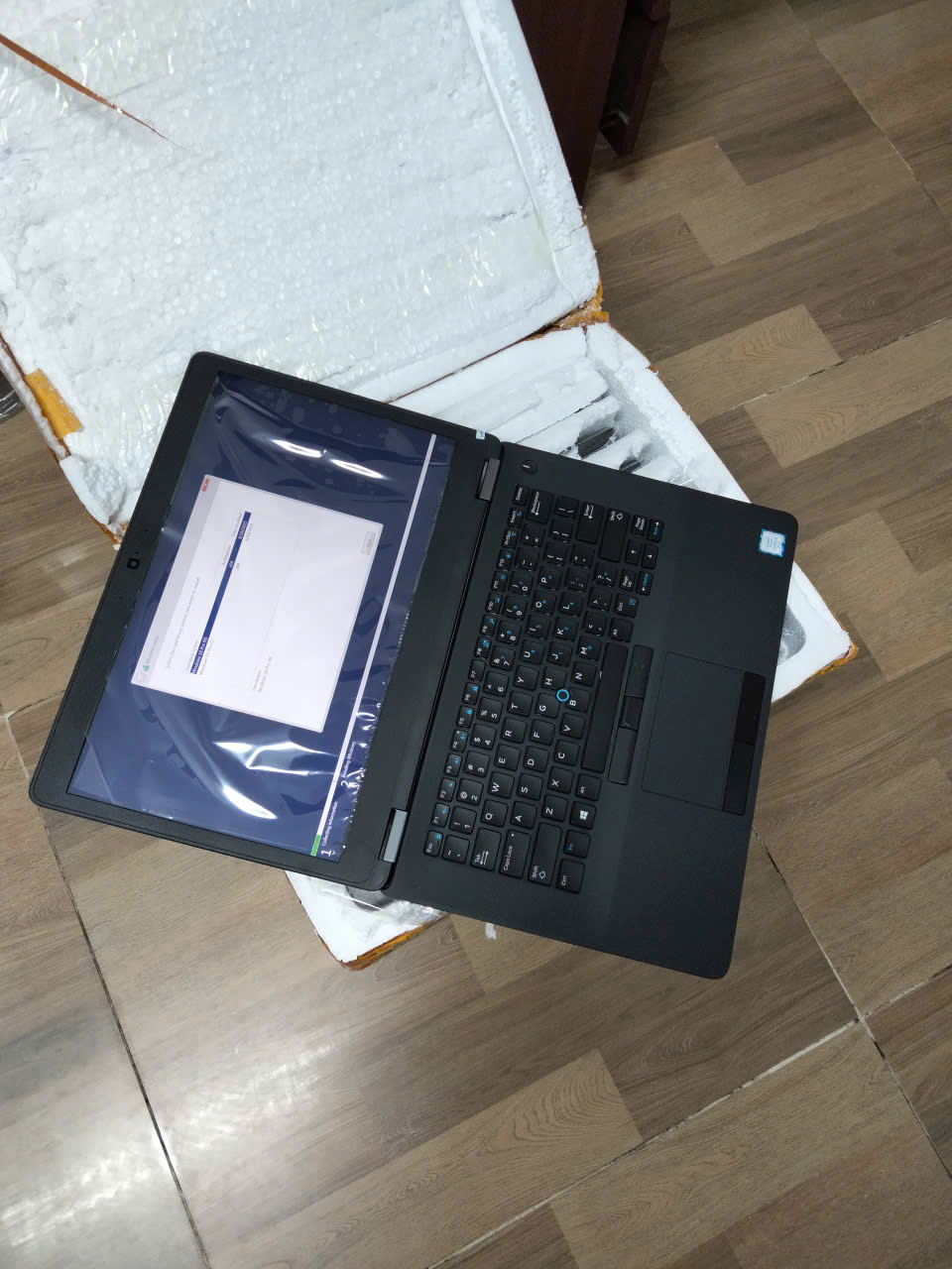 Dell Latitude E7470 | CORE I7 6600U | RAM 8GB | SSD 256GB | MÀN HÌNH 14 FULL HD