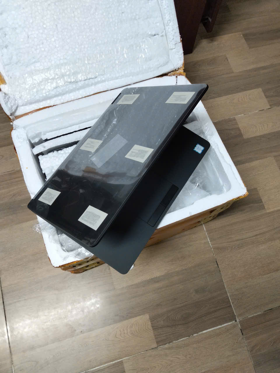 Dell Latitude E7470 | CORE I7 6600U | RAM 8GB | SSD 256GB | MÀN HÌNH 14 FULL HD