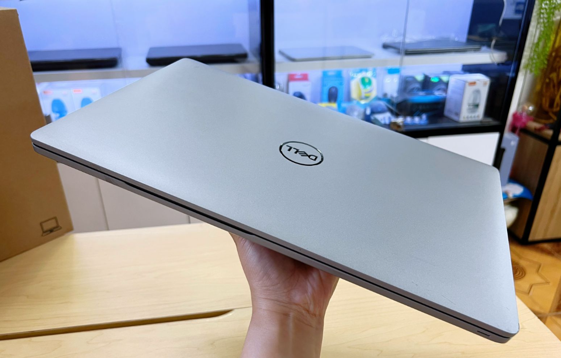 Dell Precision 3551 | CORE I5 10400H | RAM 16GB | SSD 256GB | MÀN HÌNH 15.6