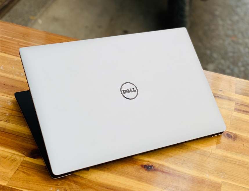 Dell Precision 5530 | CORE I7 8850H | RAM 32GB | SSD 512GB | CARD RỜI | MÀN 15.6