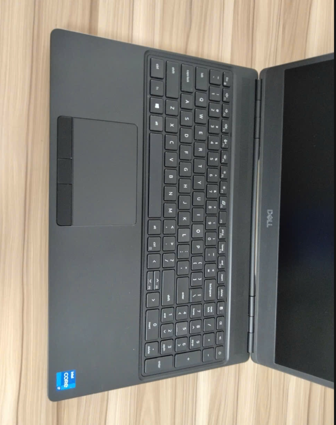 Dell Precision 7550 | CORE I7 | RAM 16GB | VGA 4GB | SSD 512Gb | MÀN HÌNH 15.6 IN