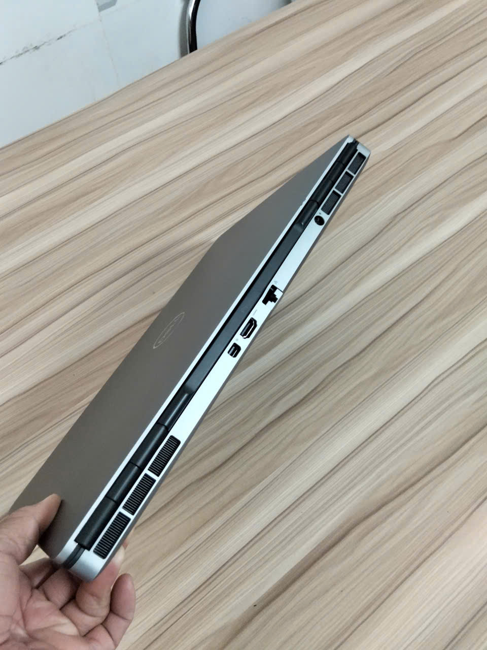 Dell Precision 7550 | CORE I7 | RAM 16GB | VGA 4GB | SSD 512Gb | MÀN HÌNH 15.6 IN