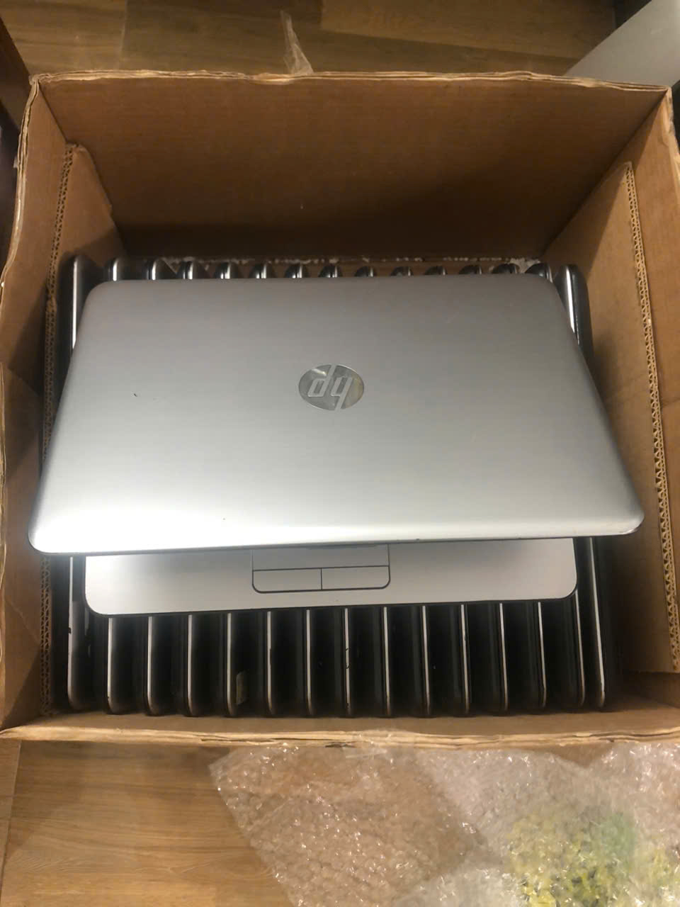 Hp 348 G3 | CORE I7 6500U| RAM 8GB | SSD 256GB | MÀN HÌNH 14 HD