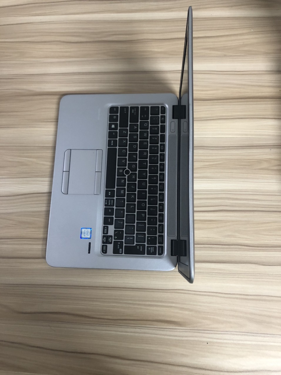 HP EliteBook 820 G3 | CORE I7 6600U | RAM 8GB | SSD 256GB | MÀN HÌNH 12.5 IN