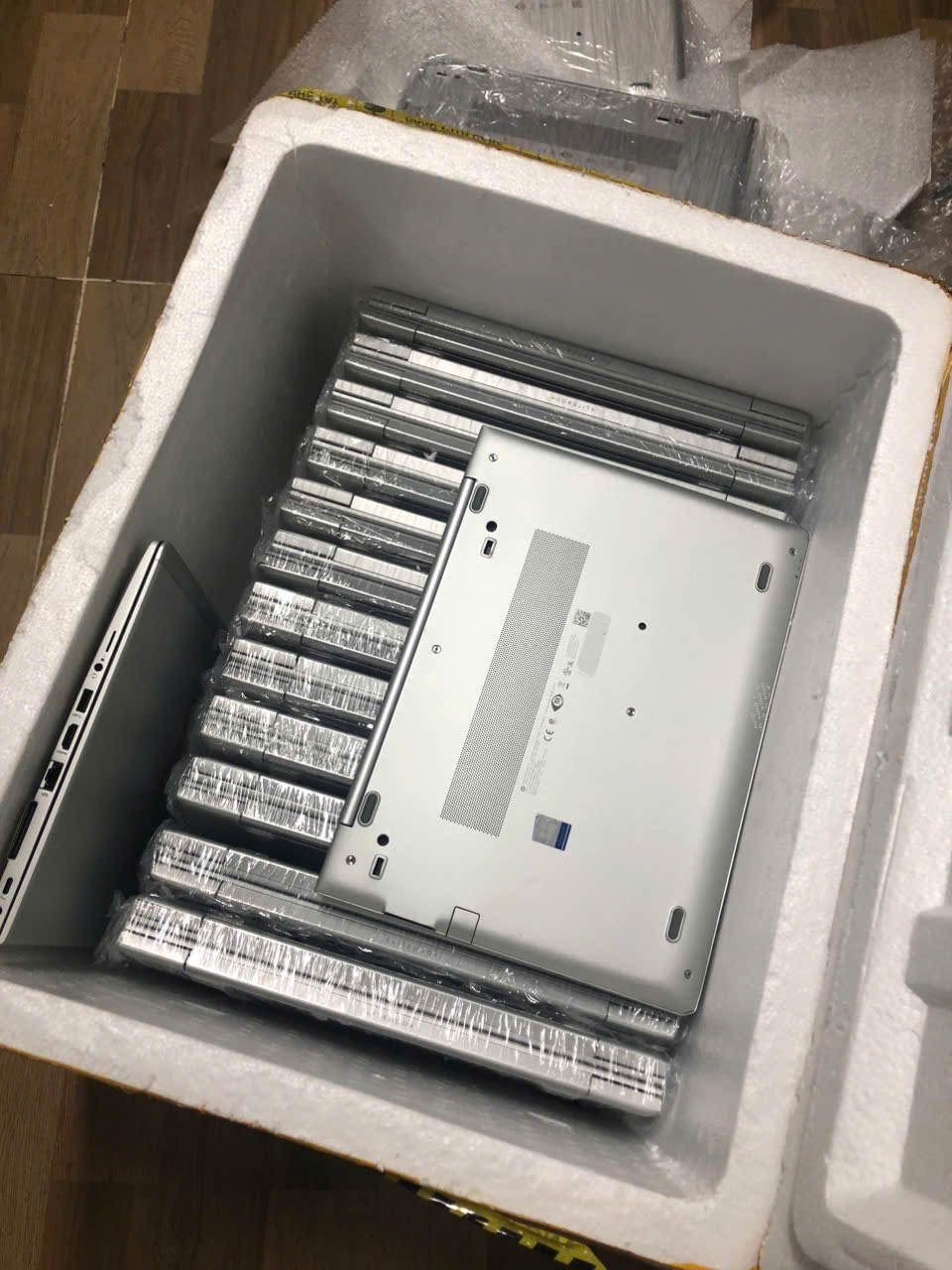 HP EliteBook 840 G6 | CORE I7 8665U | MÀN HÌNH CẢM ỨNG | RAM 8GB | SSD 256GB