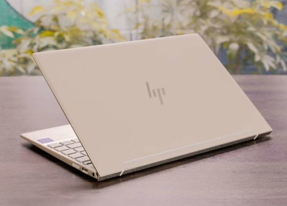 HP ENVY 13-AQ102TU | CORE I5 10210U | SSD 256GB | RAM 8GB | MÀN 13.3 IN