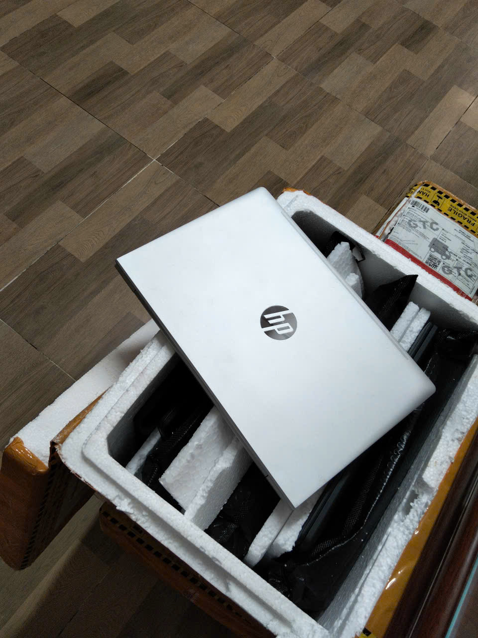 HP ProBook 440 G8 | CORE I7 1165G7 | RAM 16GB | SSD 256GB | MÀN HÌNH 14 IN