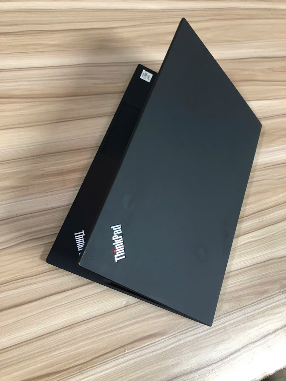 Lenovo ThinkPad T15 | CORE I7 10510U | RAM 16GB | MÀN HÌNH 15.6 IN FULL HD