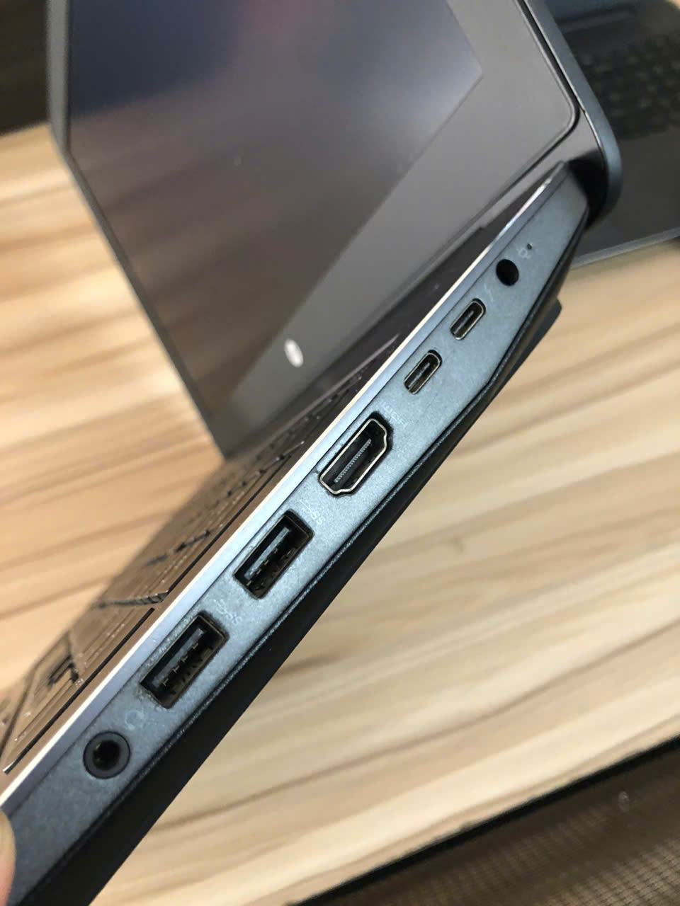 Máy Trạm HP ZBook 15 G3 | XEON 1505M | RAM 16GB | CARD M200M | SSD | MÀN HÌNH 15.6