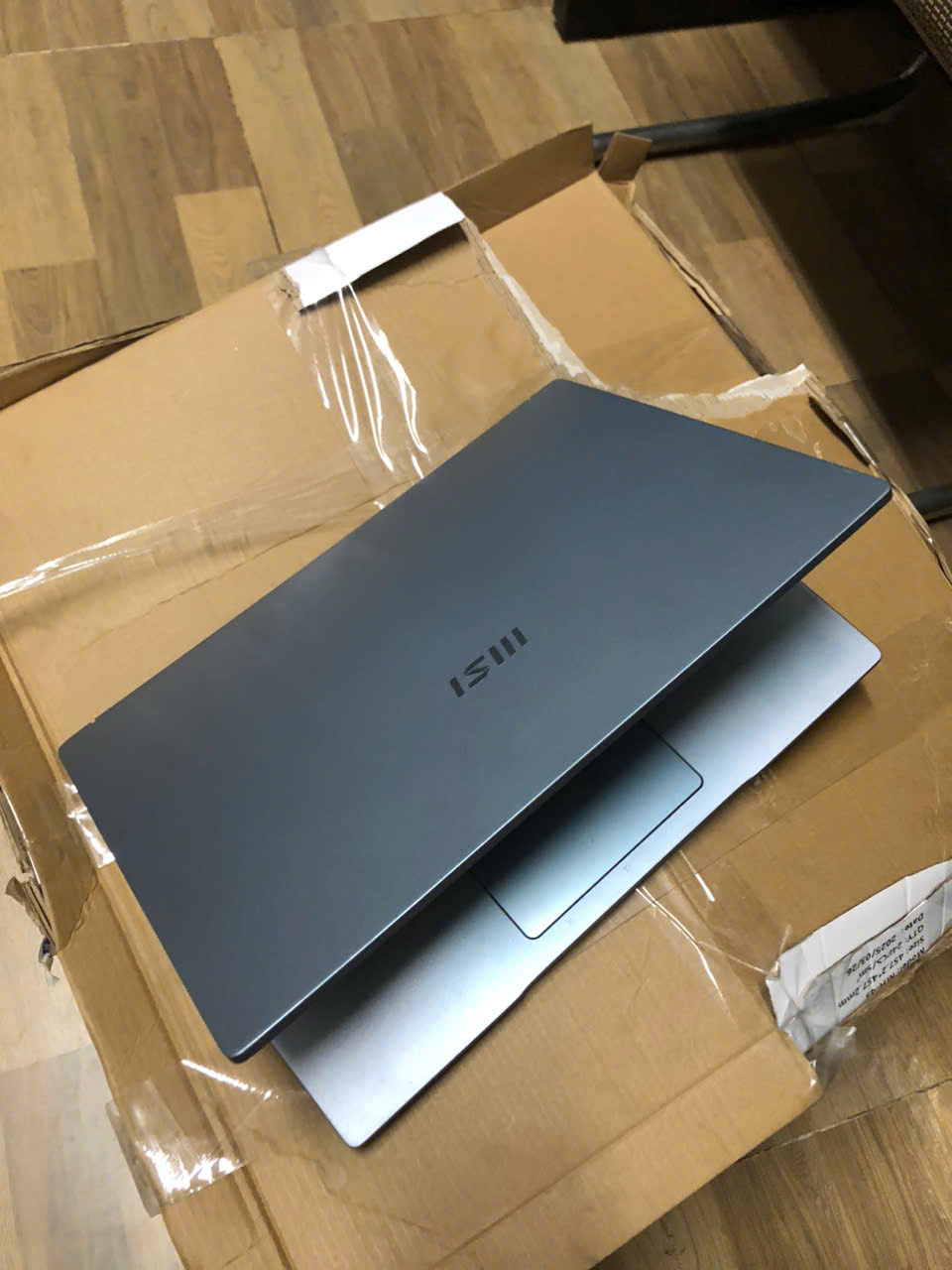 MSI 14 B11M0 | CORE I5 THẾ HỆ 11 | RAM 8GB | SSD 512GB | MÀN HÌNH 14 IN