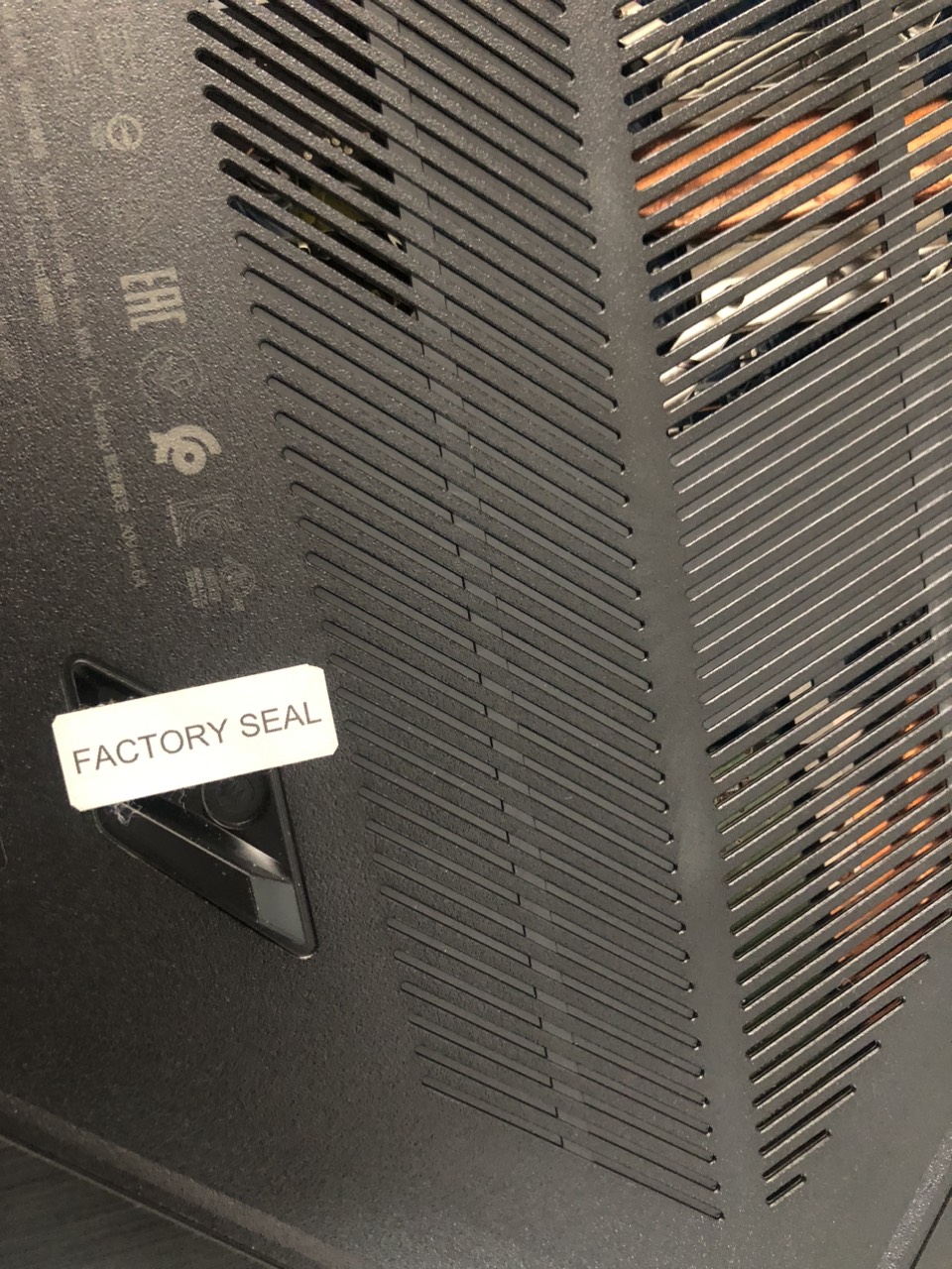 MSI GF63 Thin 11UC | CORE I7 11800H | VGA RTX 3050 4GB | RAM 16GB | SSD 512GB | MÀN 15.6