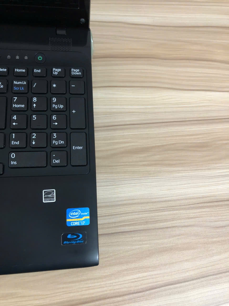 SONY VAIO SVE1512AJ | CORE I5 3210M| RAM 8G | SSD + HDD | PHÍM SỐ PHỤ