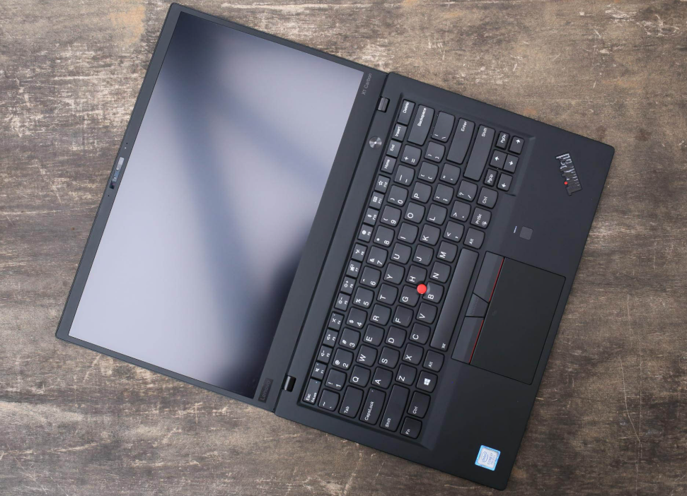 THINKPAD X1 CARBON | CORE I7 7500U | RAM 16GB | MÀN HÌNH 14 | SSD SIÊU NHANH