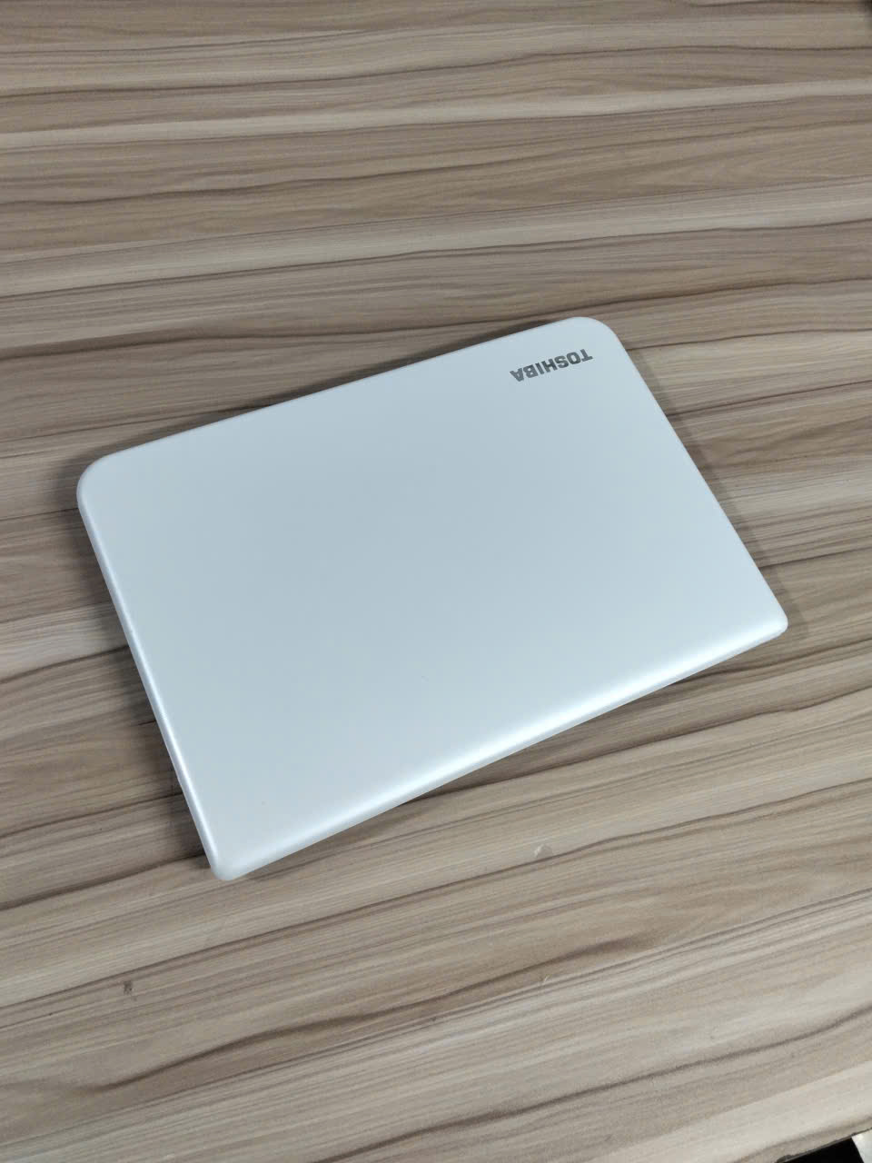 Toshiba Satellite L40-A | RAM 8GB | SSD SIÊU NHANH | MÀN HÌNH 14