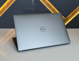 Dell Inspiron 5570 | CORE I7 | VGA RỜI | RAM 8GB | SSD 256GB | MÀN HÌNH 15.6